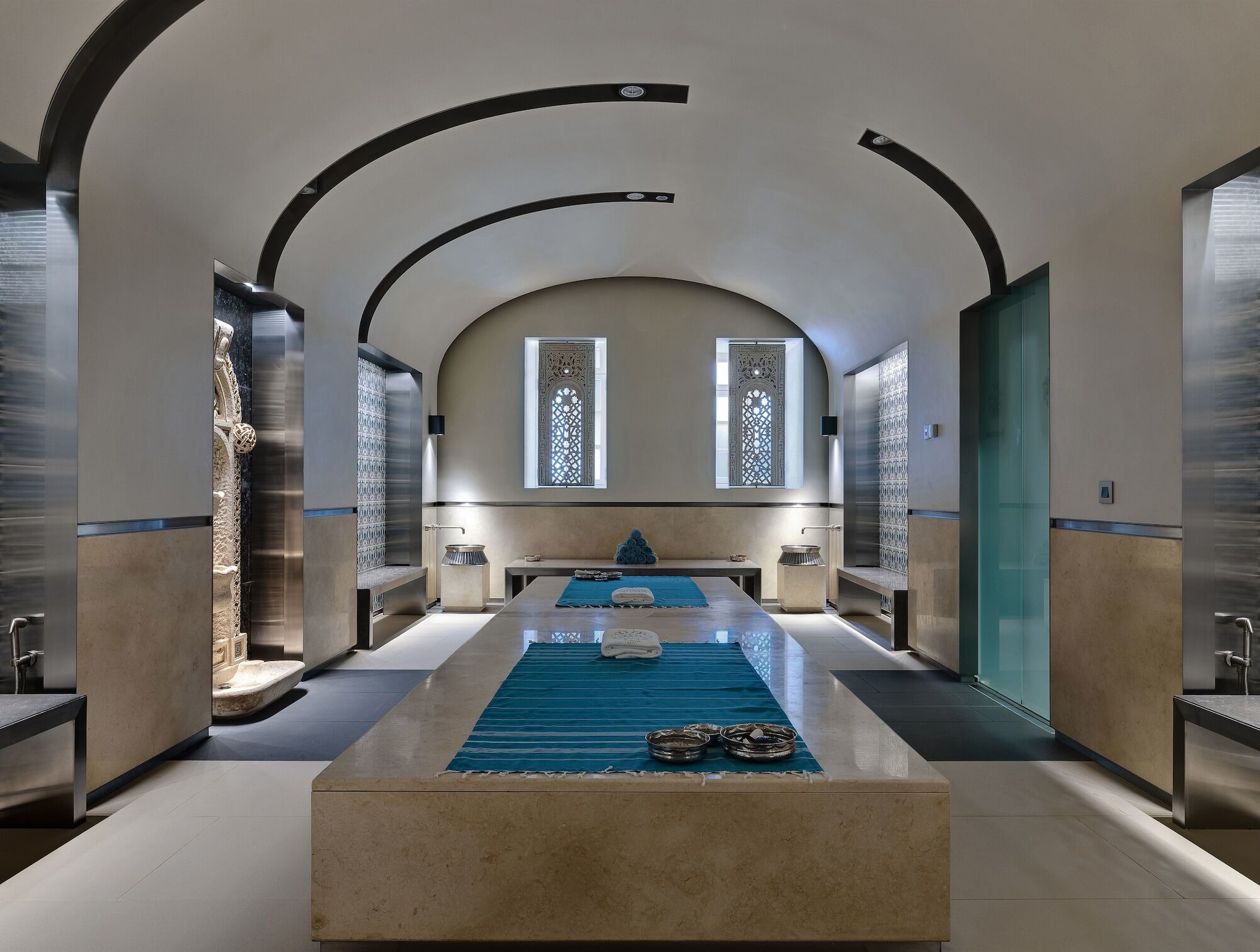 Hotel Al Bustan Beit Mery Bagian luar foto